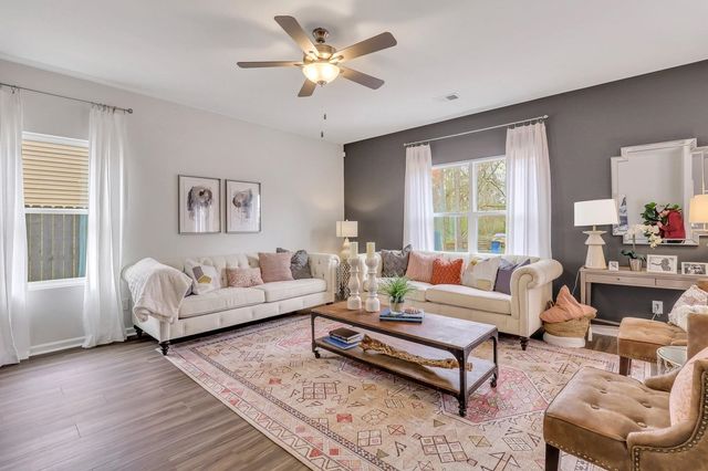 1145 Logan St., Conway, SC 29526