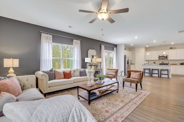 1145 Logan St., Conway, SC 29526