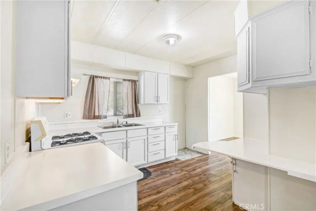 588 N Gilbert, Hemet, CA 92543