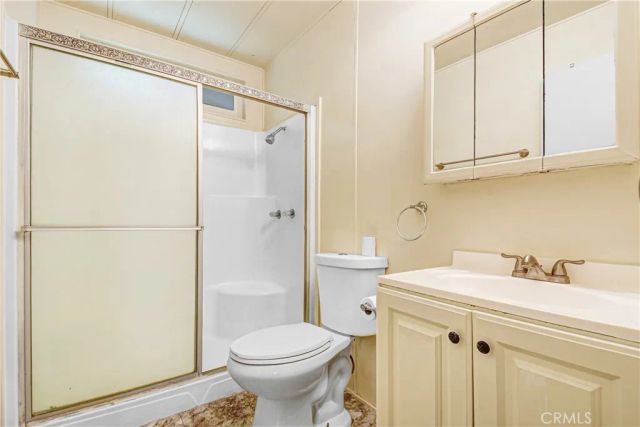 588 N Gilbert, Hemet, CA 92543