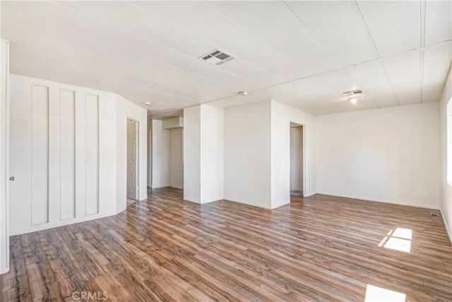 588 N Gilbert, Hemet, CA 92543