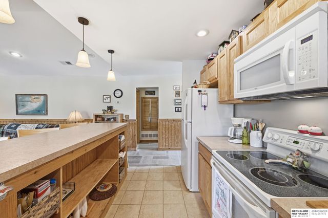 2036 Platteview Drive, Cedar Creek, NE 68016