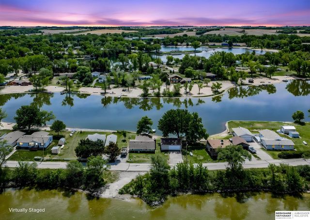 2036 Platteview Drive, Cedar Creek, NE 68016