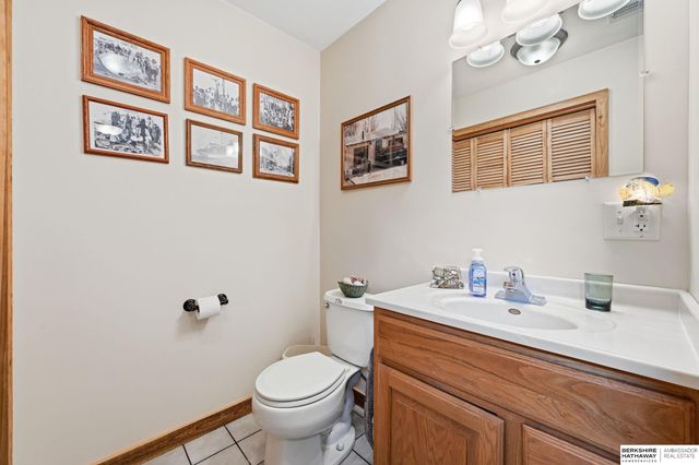 2036 Platteview Drive, Cedar Creek, NE 68016