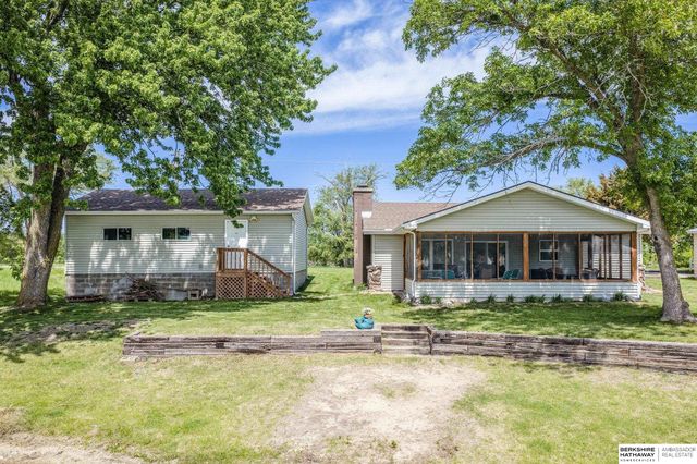 2036 Platteview Drive, Cedar Creek, NE 68016