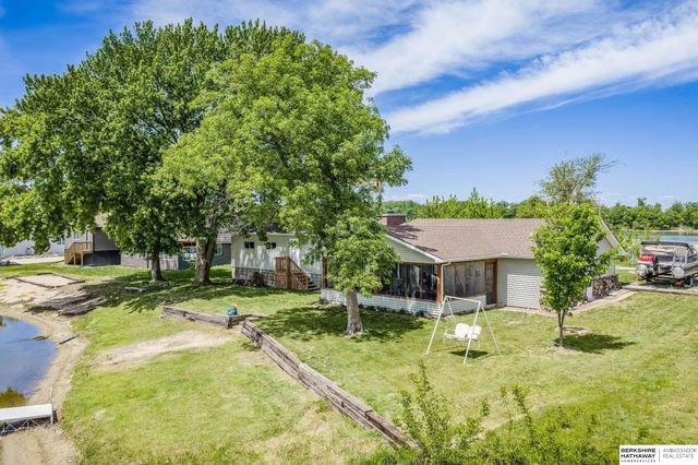 2036 Platteview Drive, Cedar Creek, NE 68016