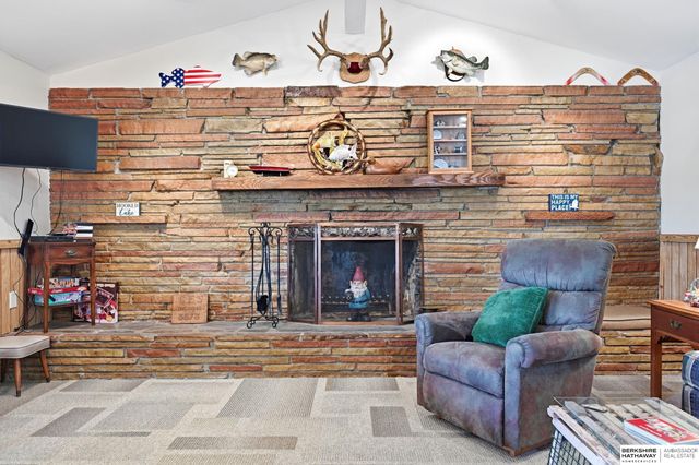 2036 Platteview Drive, Cedar Creek, NE 68016