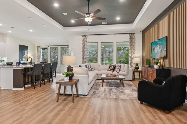 661 Barton Place Drive, Cleveland, TX 77327