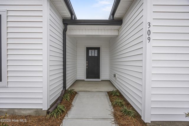 309 Riva Ridge, Burgaw, NC 28425