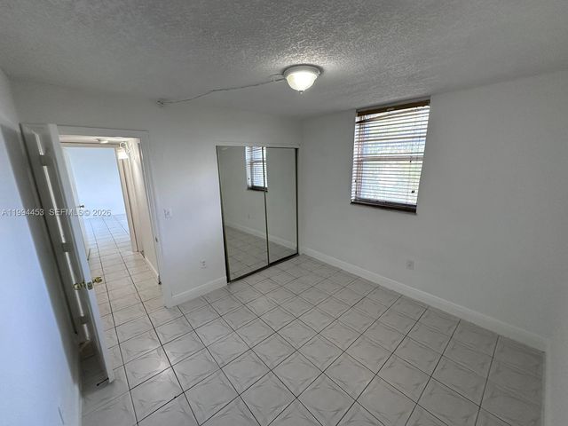 10000 NW 80th Ct 2521, Hialeah Gardens, FL 33016