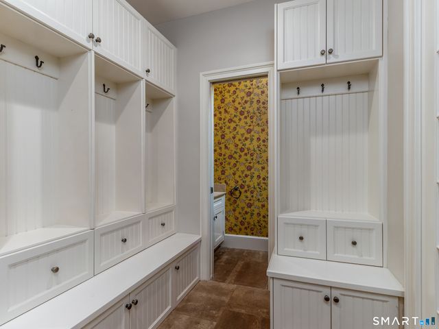 25 Hermit Lane, Westport, CT 06880