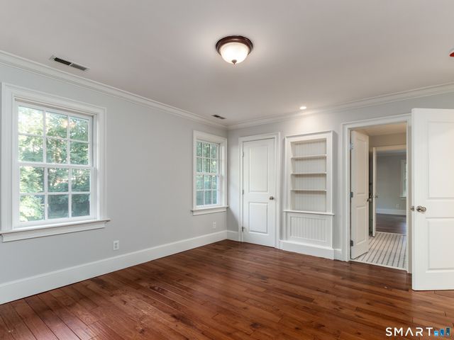 25 Hermit Lane, Westport, CT 06880