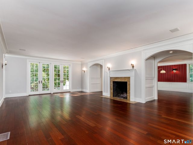25 Hermit Lane, Westport, CT 06880