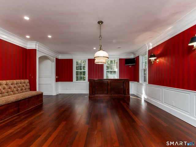 25 Hermit Lane, Westport, CT 06880
