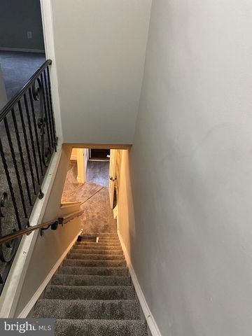2863 CHATHAM ST, Philadelphia, PA 19134