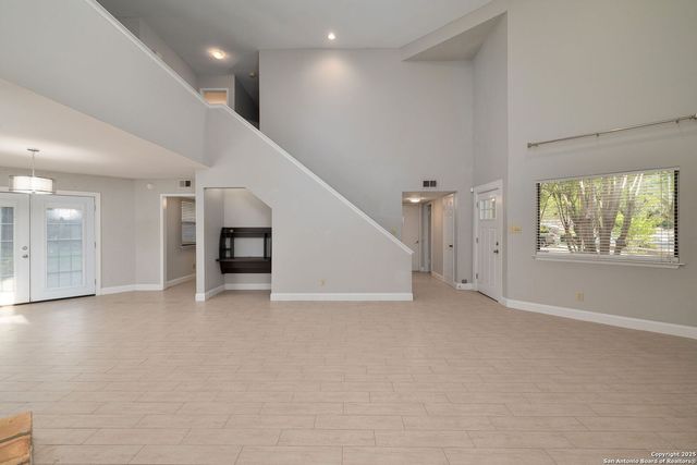 8408 Echo Creek, San Antonio, TX 78240