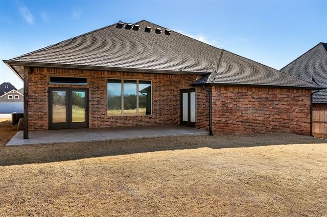 6133 Oxnard Street, Edmond, OK 73034