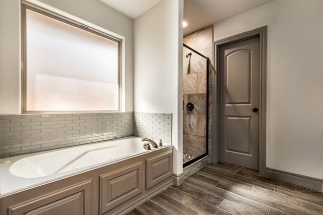 6133 Oxnard Street, Edmond, OK 73034