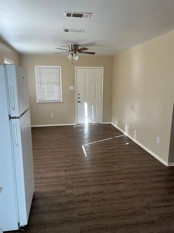 111 7th Street 2, Rosenberg, TX 77471