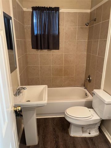 111 7th Street 2, Rosenberg, TX 77471