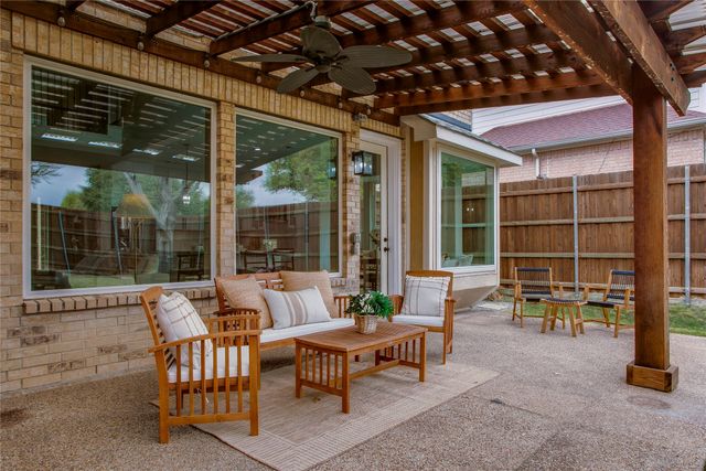 7411 Sugar Maple Drive, Irving, TX 75063