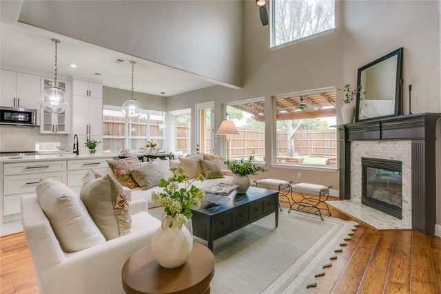 7411 Sugar Maple Drive, Irving, TX 75063