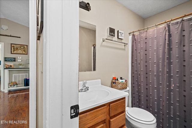 71 Marymont Drive, Crossville, TN 38555