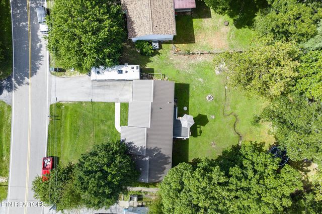 71 Marymont Drive, Crossville, TN 38555