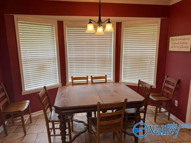 732 Wheeler Drive NE, Arab, AL 35016