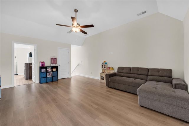 133 Dameron Pvt Dr, Hendersonville, TN 37075