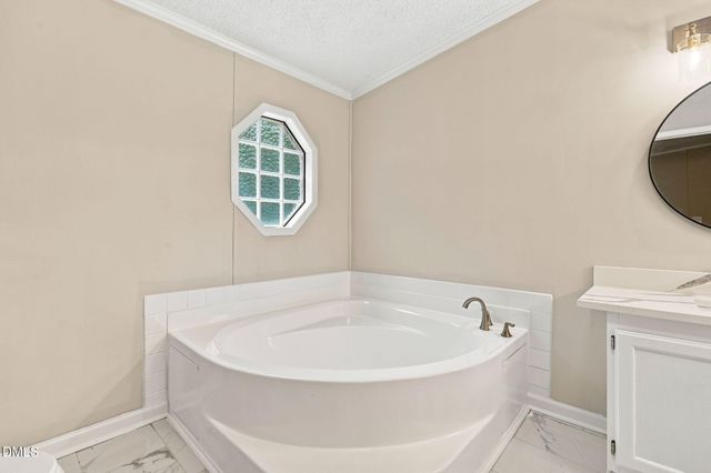 3984 Fulford Mcmillan Road, Raeford, NC 28376