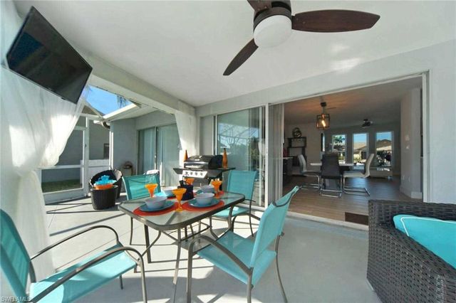 2633 SE 19th PL, Cape Coral, FL 33904