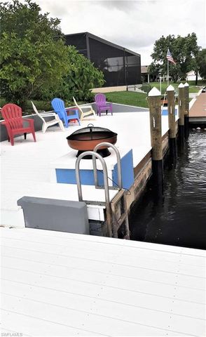 2633 SE 19th PL, Cape Coral, FL 33904