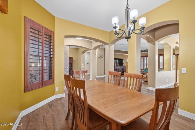 32164 N SUNFLOWER Trail, San Tan Valley, AZ 85143