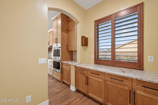 32164 N SUNFLOWER Trail, San Tan Valley, AZ 85143