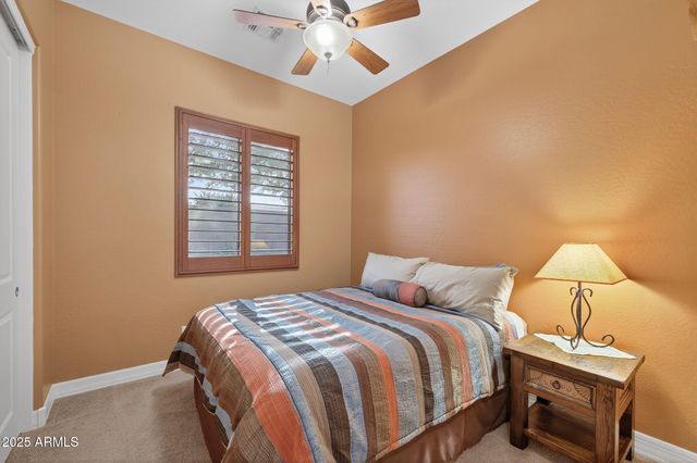 32164 N SUNFLOWER Trail, San Tan Valley, AZ 85143