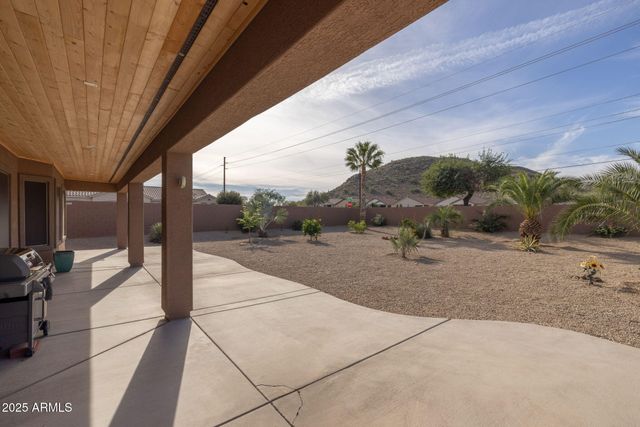32164 N SUNFLOWER Trail, San Tan Valley, AZ 85143