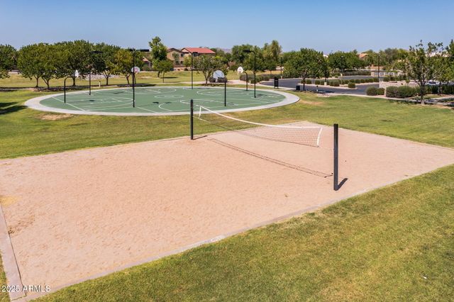 32164 N SUNFLOWER Trail, San Tan Valley, AZ 85143