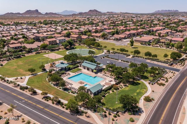 32164 N SUNFLOWER Trail, San Tan Valley, AZ 85143