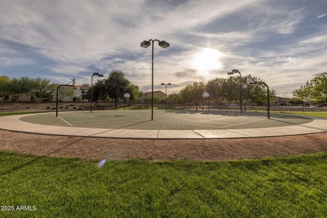 32164 N SUNFLOWER Trail, San Tan Valley, AZ 85143