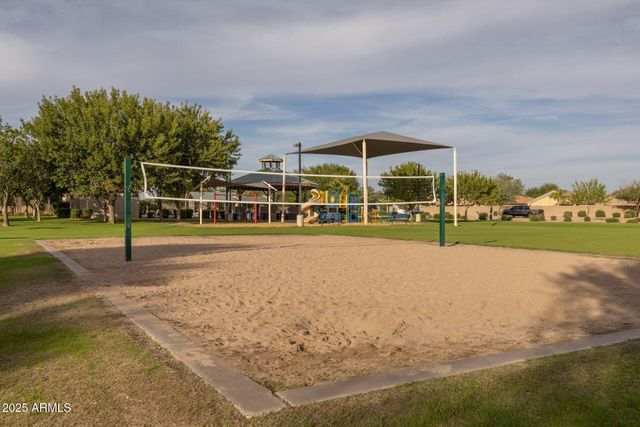 32164 N SUNFLOWER Trail, San Tan Valley, AZ 85143