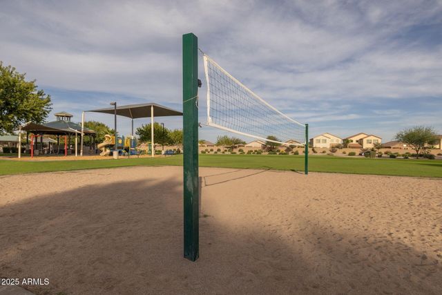 32164 N SUNFLOWER Trail, San Tan Valley, AZ 85143