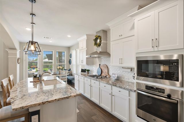 75 Springtime Creek Drive, Magnolia, TX 77354