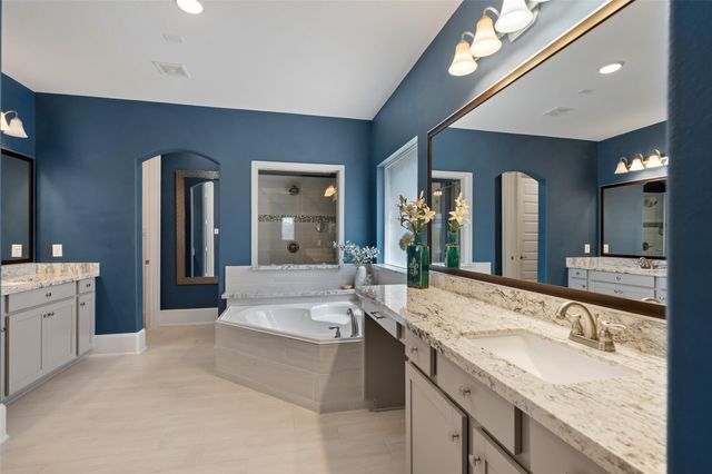 75 Springtime Creek Drive, Magnolia, TX 77354