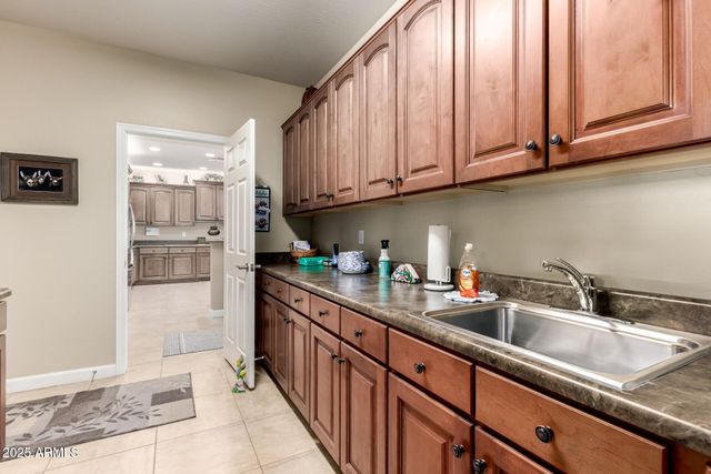 5401 N PIONEER Drive, Eloy, AZ 85131