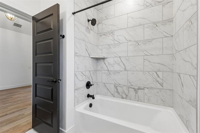 149 Sage Brush Way, Edmond, OK 73025
