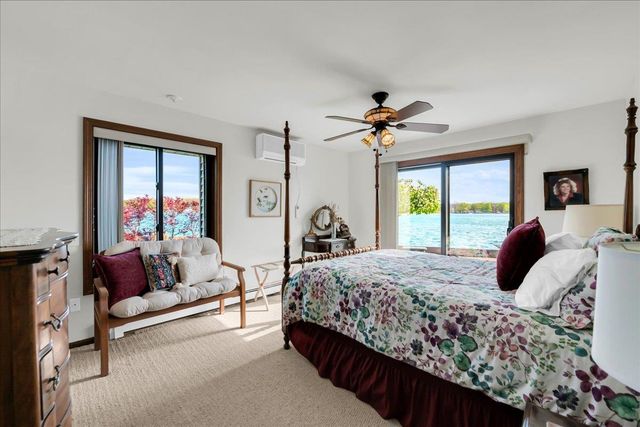 523 Lathrop Avenue, Algonac, MI 48001