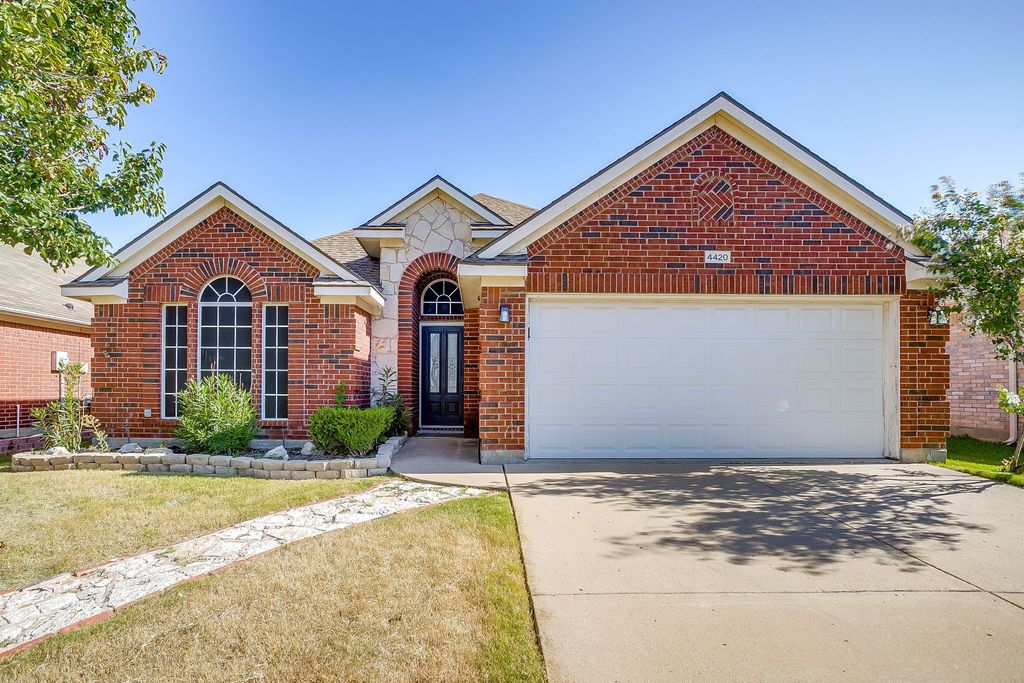 4420 Lodestone Lane, Fort Worth, TX 76123