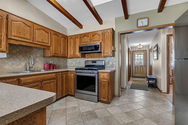 13630 2nd Street NE, Spicer, MN 56288