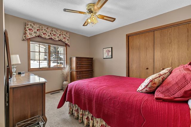 13630 2nd Street NE, Spicer, MN 56288